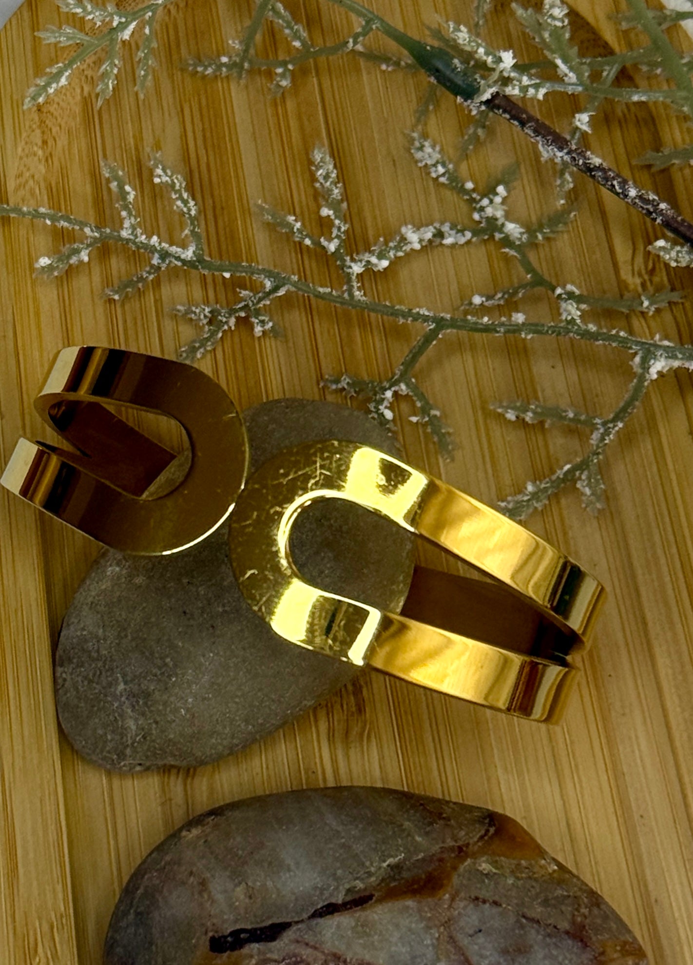 Armband Hufeisen Design – Bold Gold Edelstahl Armreif