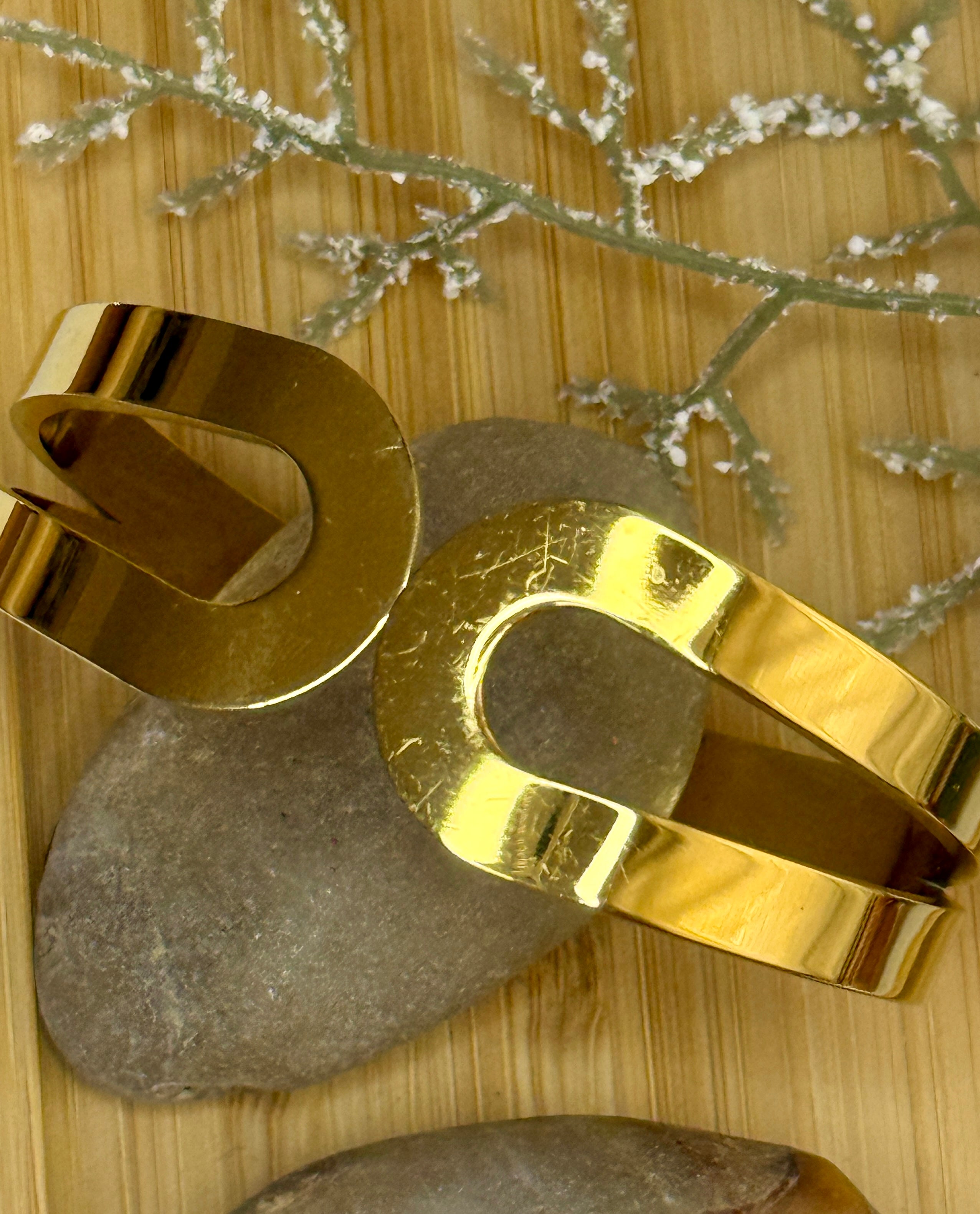 Armband Hufeisen Design – Bold Gold Edelstahl Armreif