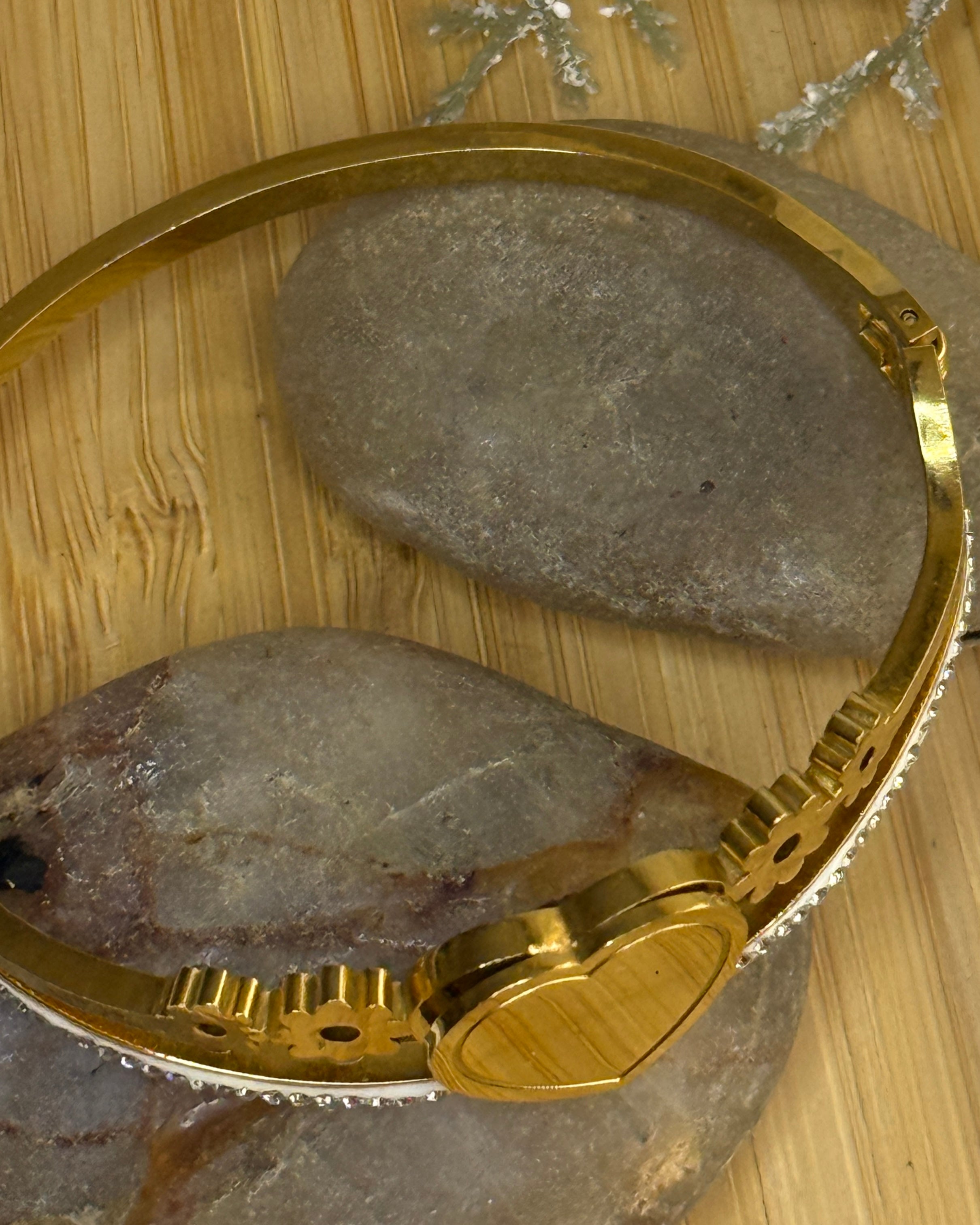 Armband Herz & Blumen – Kristall Edelstahl Bangle Gold