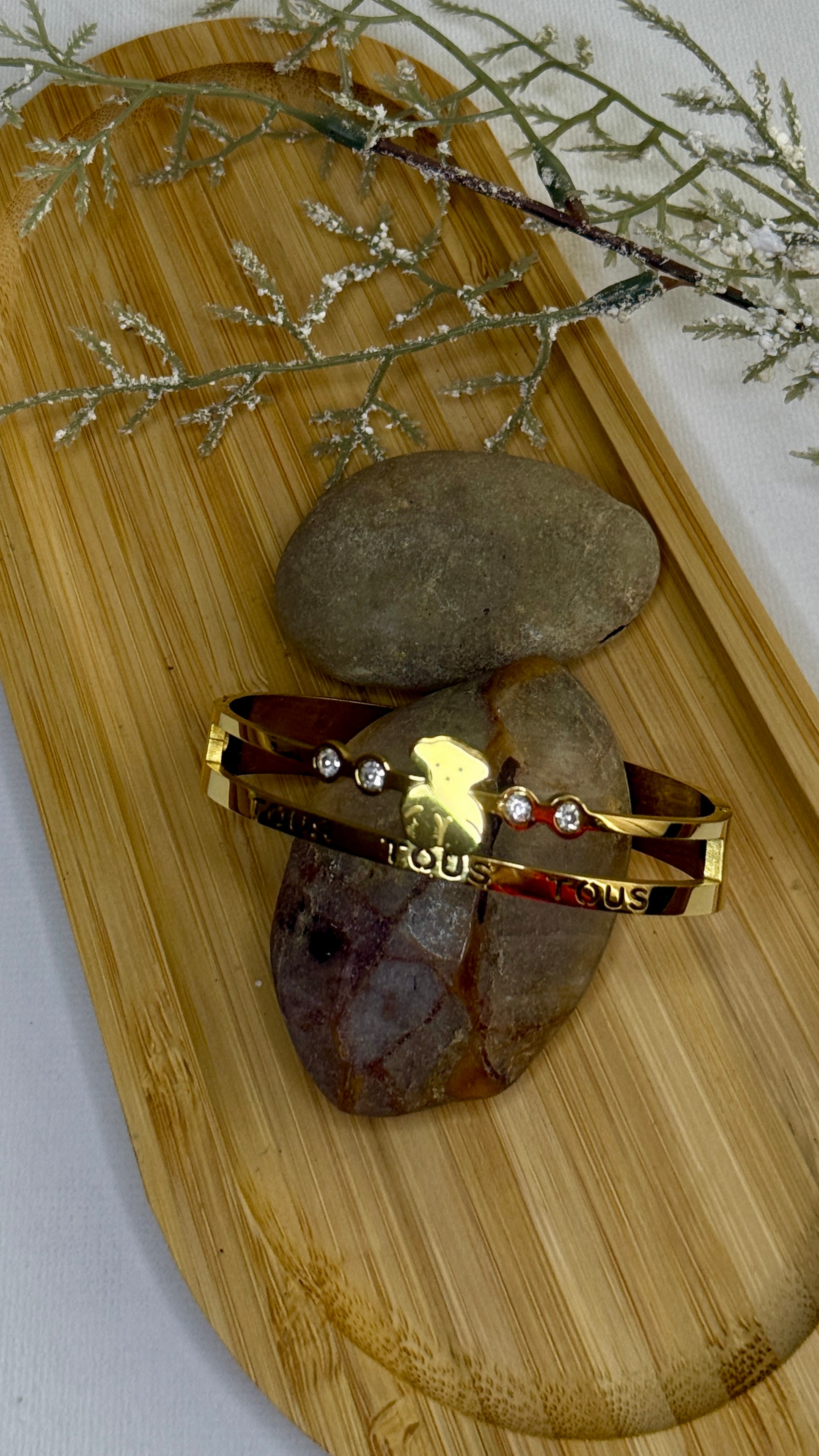 Armband Osito & Kristall – Goldener Edelstahl Bangle